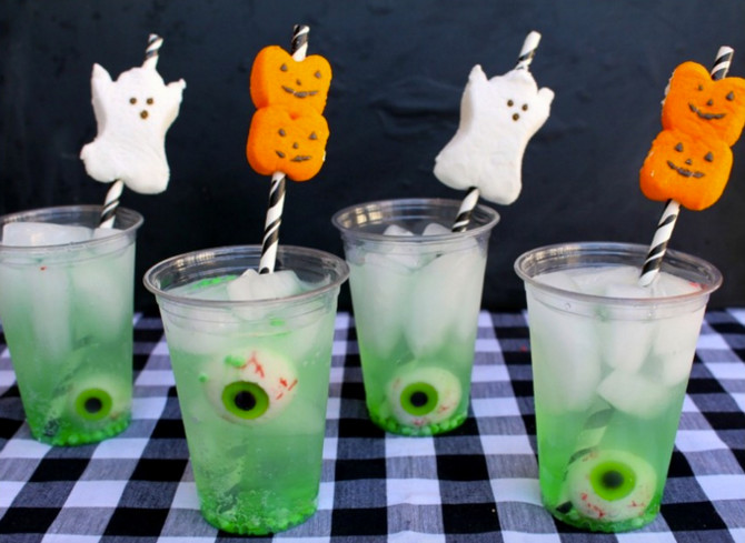 Halloween Drinks Non Alcoholic
 16 Non Alcoholic Halloween Drinks That Are Still Festive