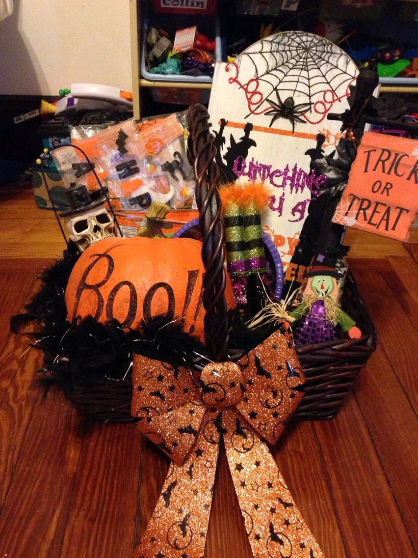 Halloween Gift Baskets Ideas
 Halloween Raffle Basket