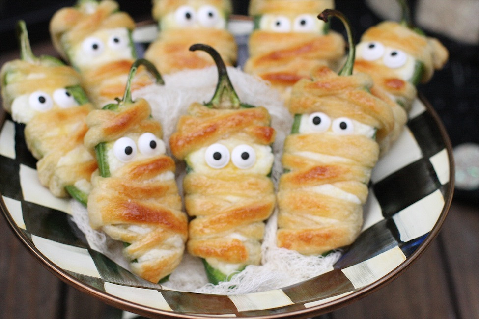 Halloween Jalapeno Poppers
 Halloweeño Jalapeño Popper Mummies The Hopeless Housewife