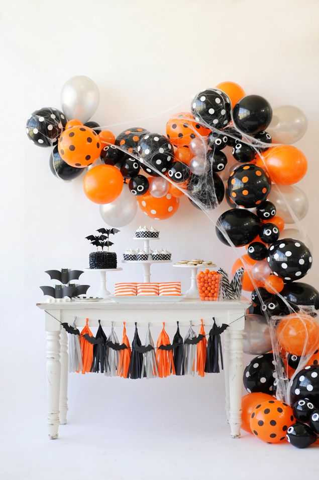 Halloween Party Decoration DIY
 15 Festive DIY Halloween Party Decorations You Must Craft