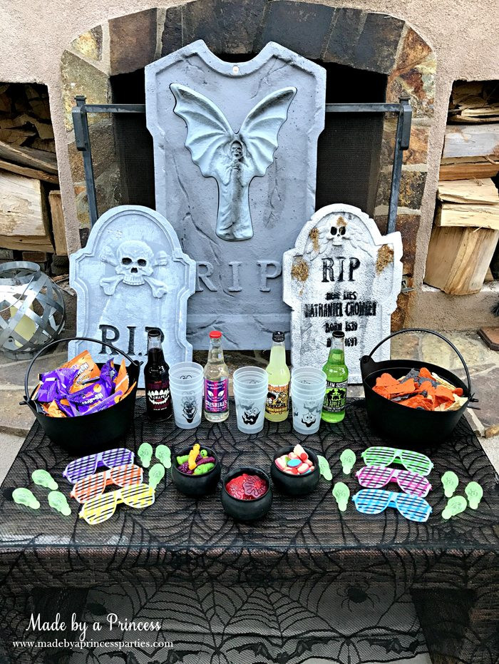 Halloween Party Food Ideas For Teens
 Teen Halloween Party Ideas Made by a Princess