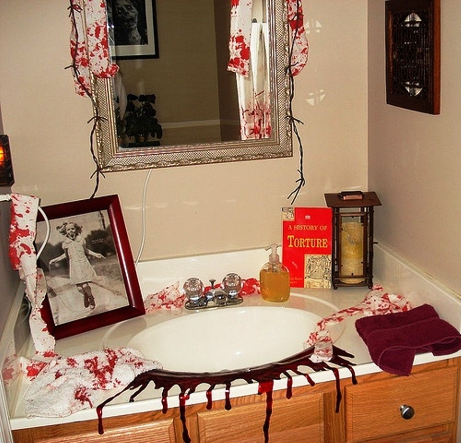 Halloween Toilet Decorations
 Halloween Decorations Bathroom to Scare Away Your Guests