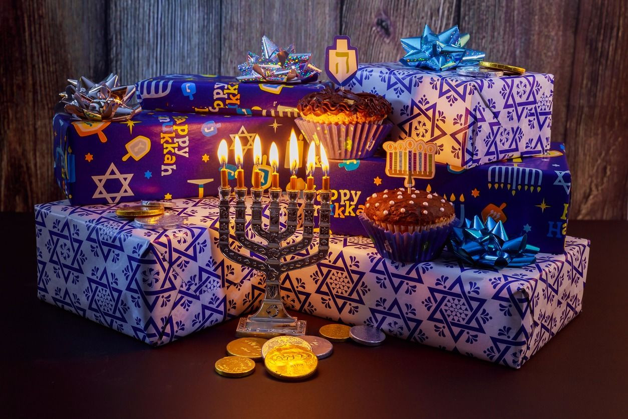 Hanukkah Gifts For Children
 Hanukkah Gifts Eight Small Presents e Big e – The