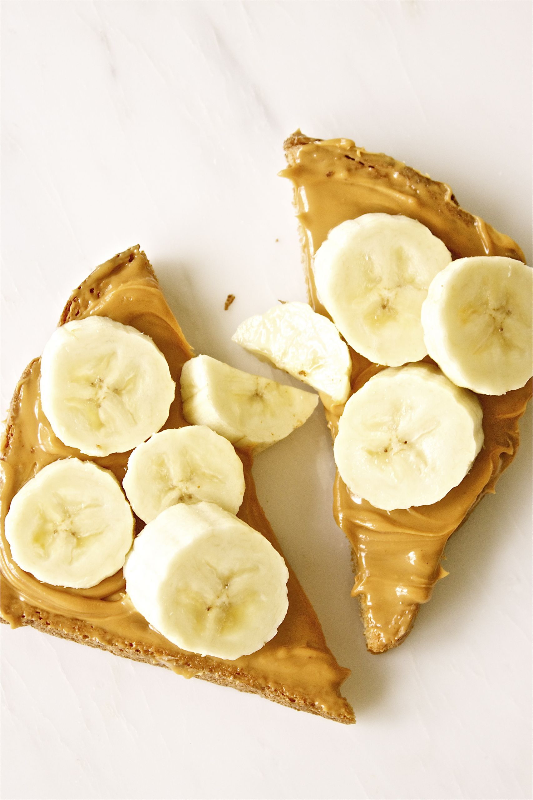 Healthy Banana Snacks
 peanut butter and banana healthy snack