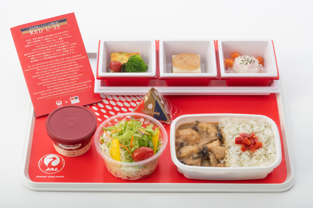 Healthy Snacks For International Flights
 Japan Airlines announces new autumn menus on its