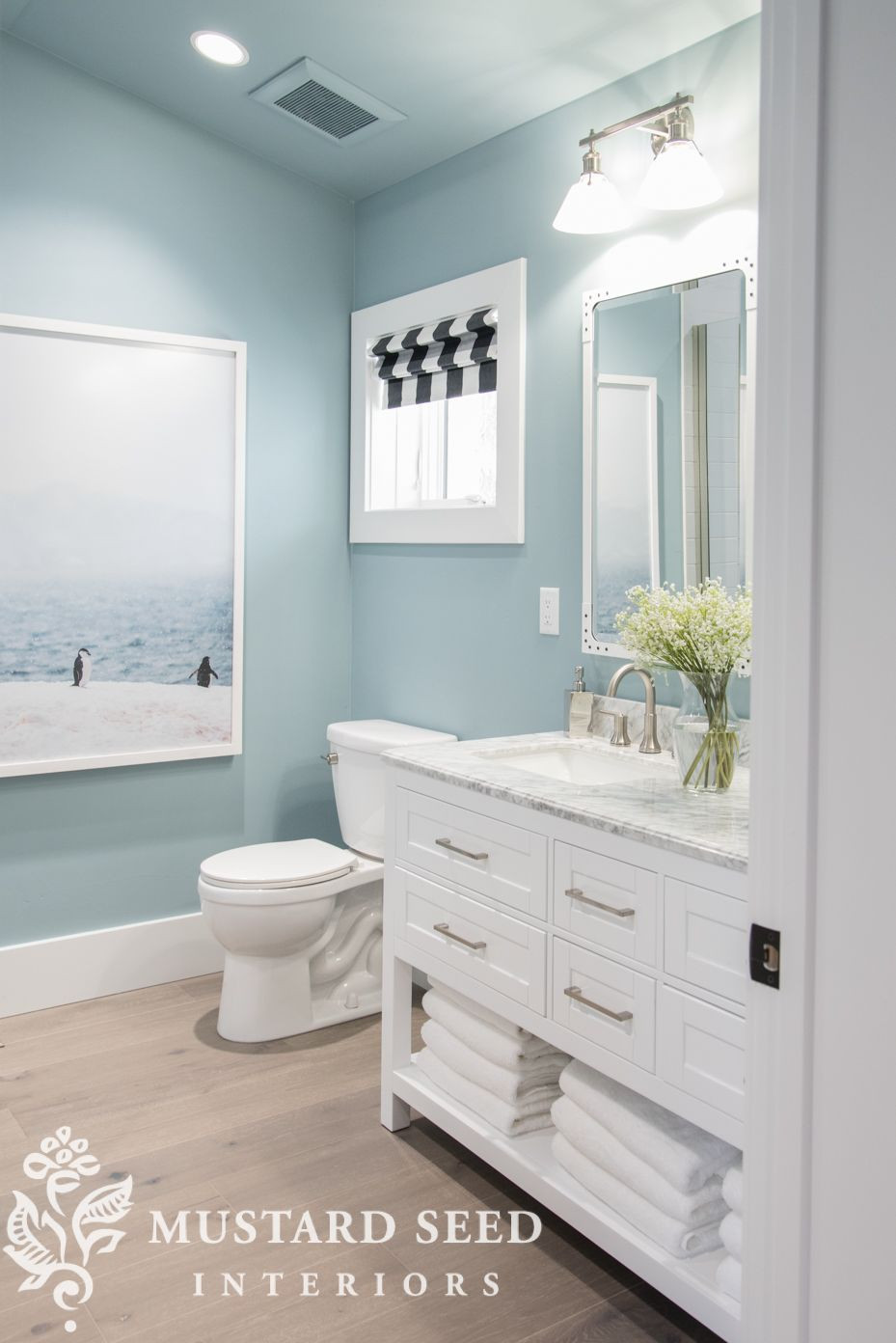 Hgtv Bathroom Colors
 10 HGTV Bathroom Colors Some of the Most Inspiring and