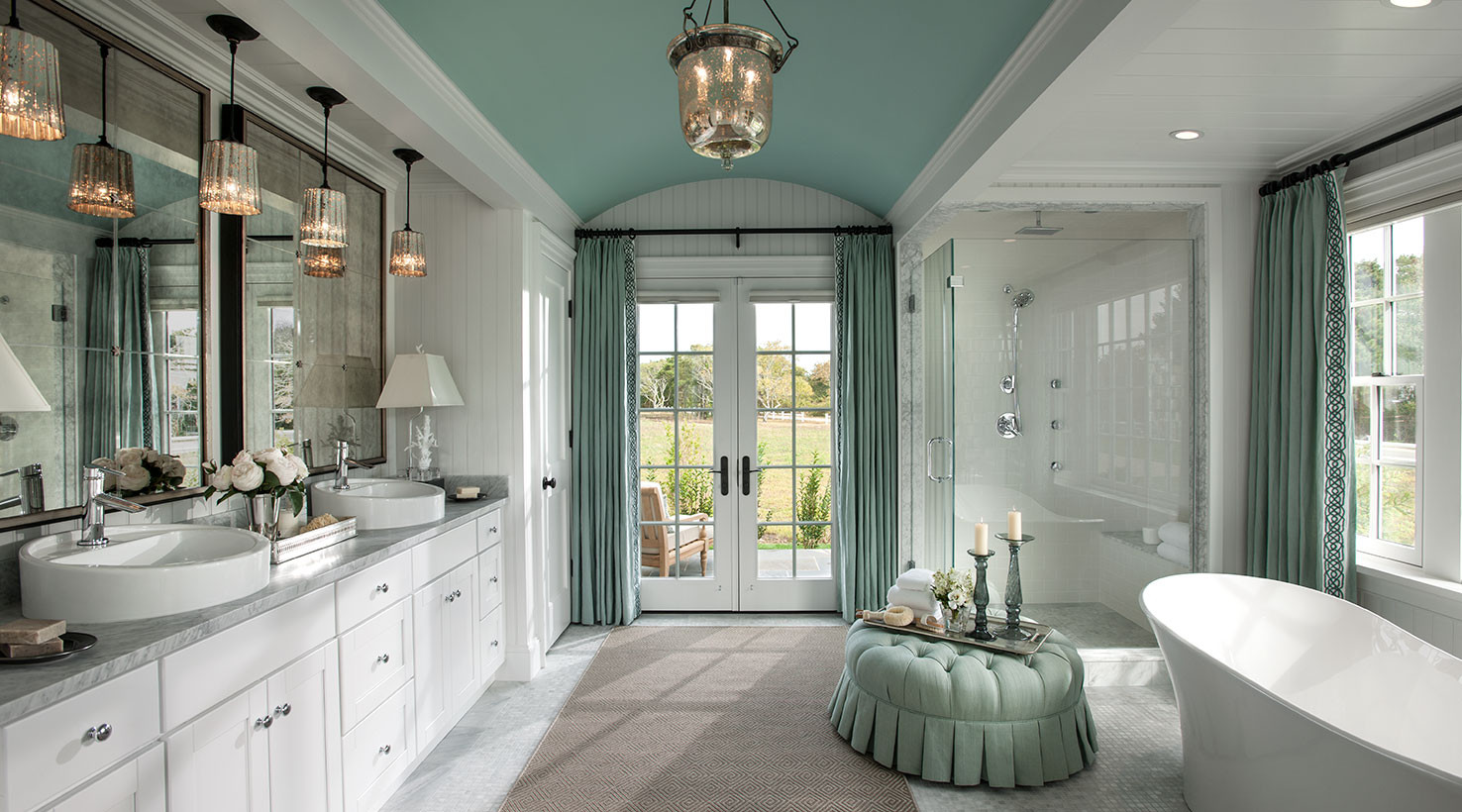 Hgtv Bathroom Colors
 HGTV Dream Home 2015 The Look HGTV Sponsored By