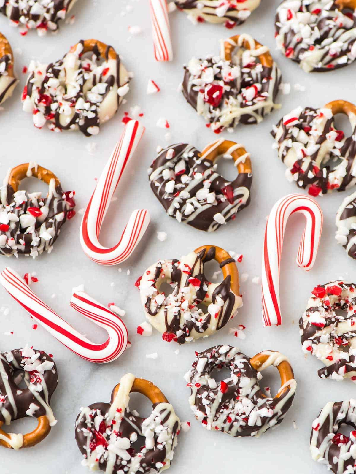 Holiday Chocolate Covered Pretzels
 Chocolate Covered Pretzels with Peppermint