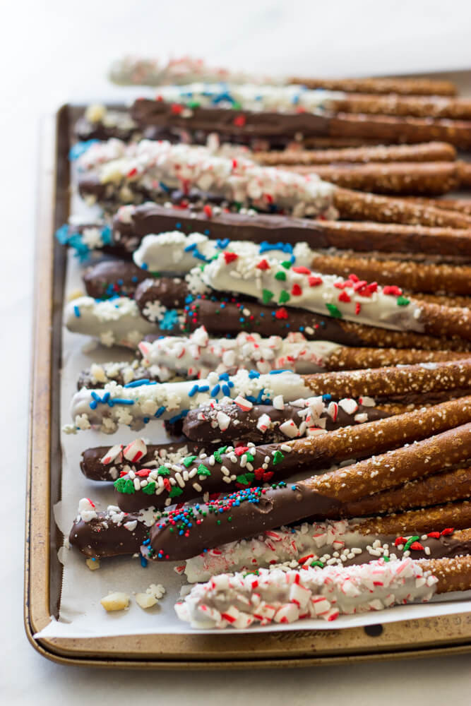 Holiday Chocolate Covered Pretzels
 Christmas Chocolate Covered Pretzels Little Broken