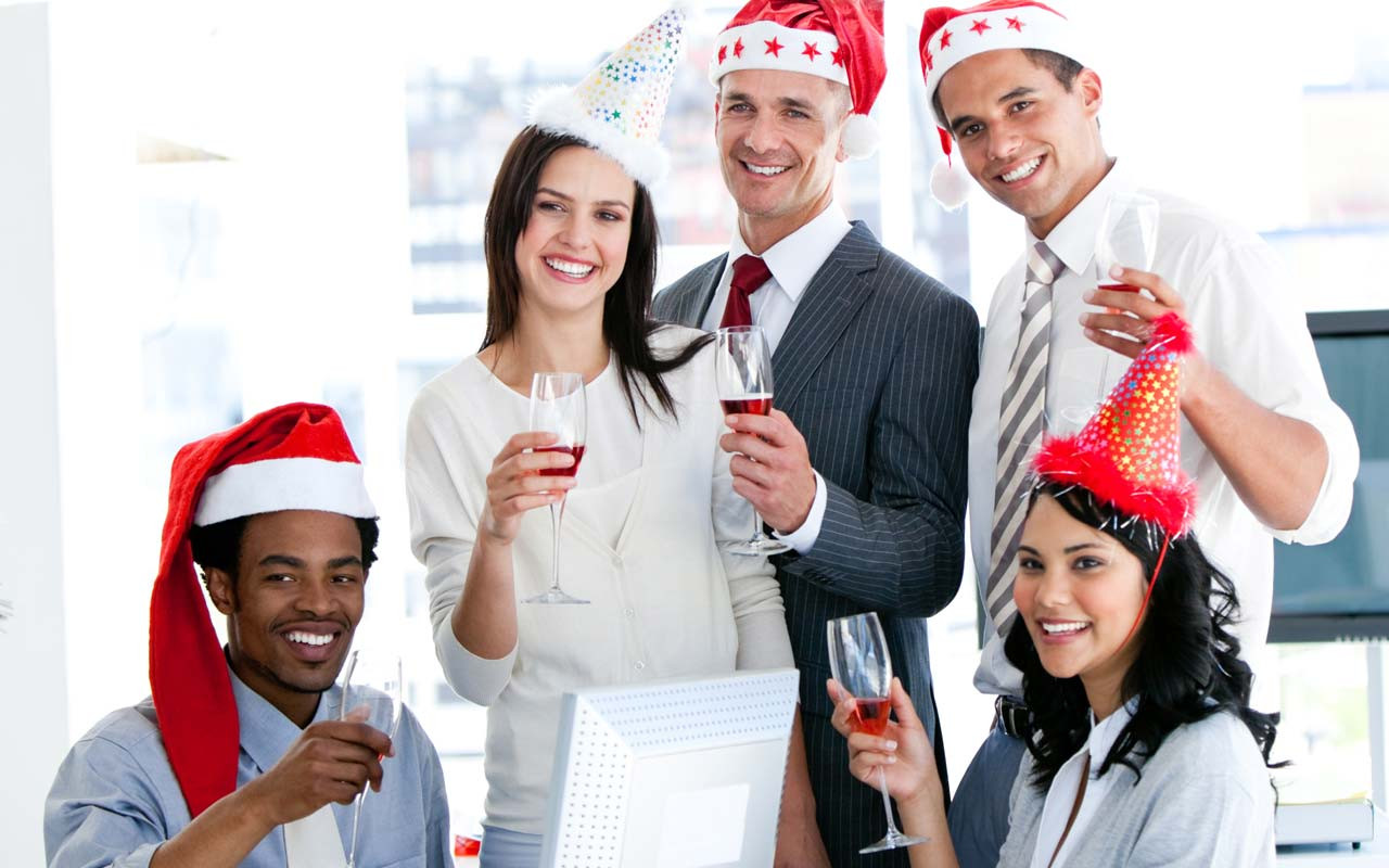 Holiday Christmas Party Ideas Work
 Creative Ideas for Your Work Holiday Party Pinot s Palette