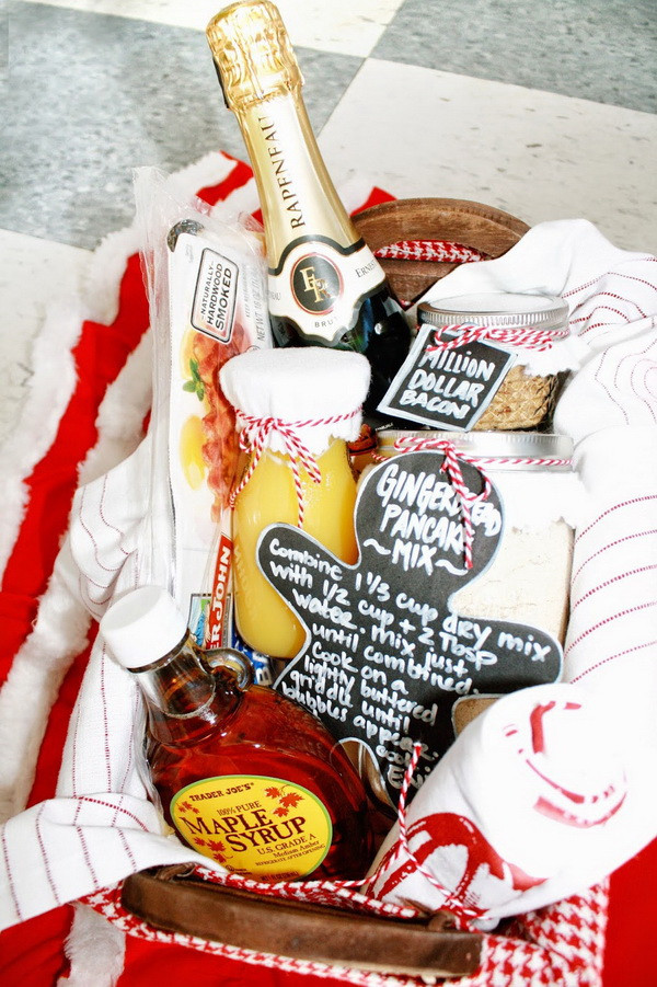 Holiday Gift Basket Ideas Homemade
 45 Creative DIY Gift Basket Ideas for Christmas For