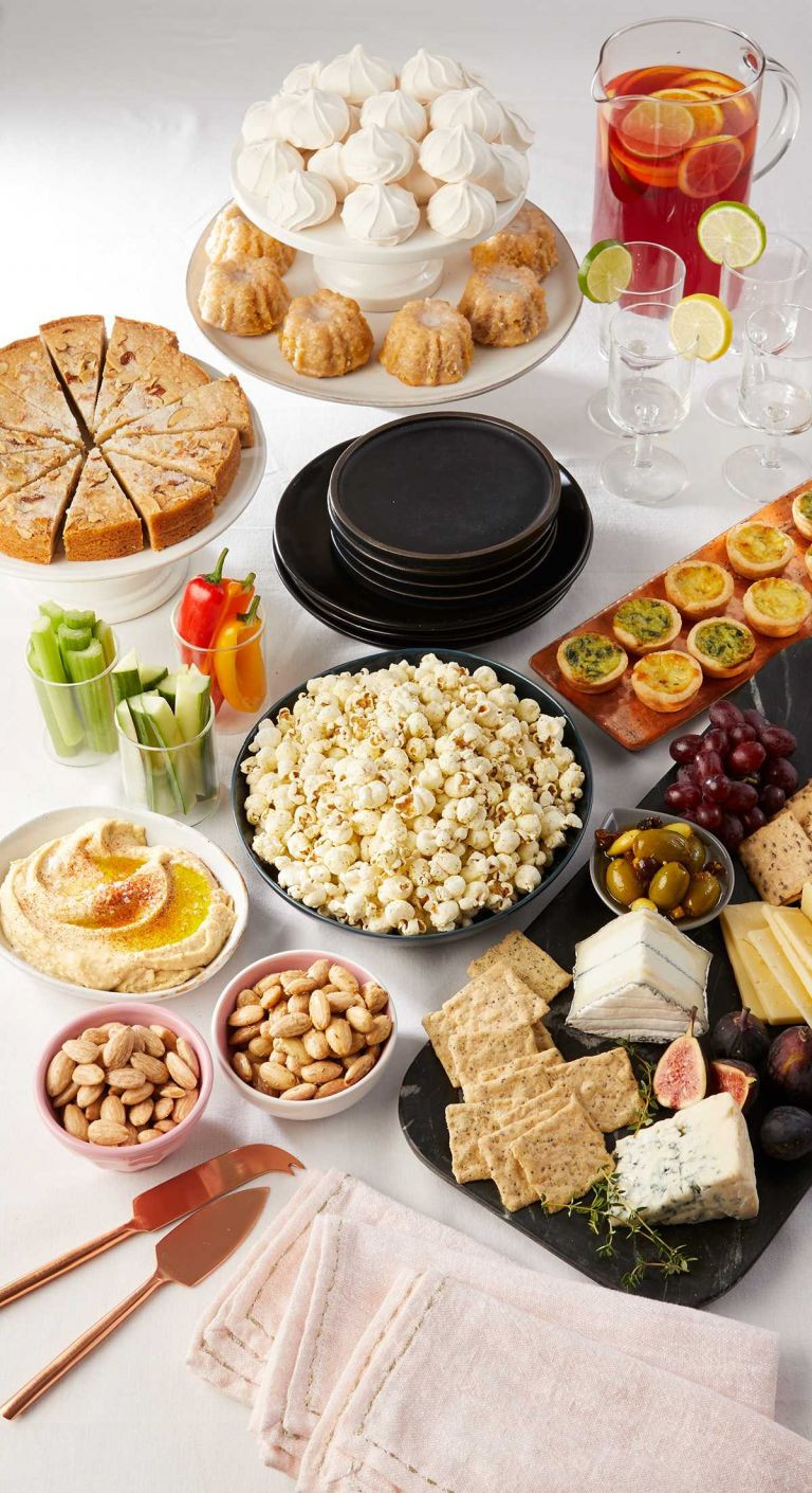 Holiday Party Food Ideas On A Budget
 Party food for a crowd on a bud inspirational host an