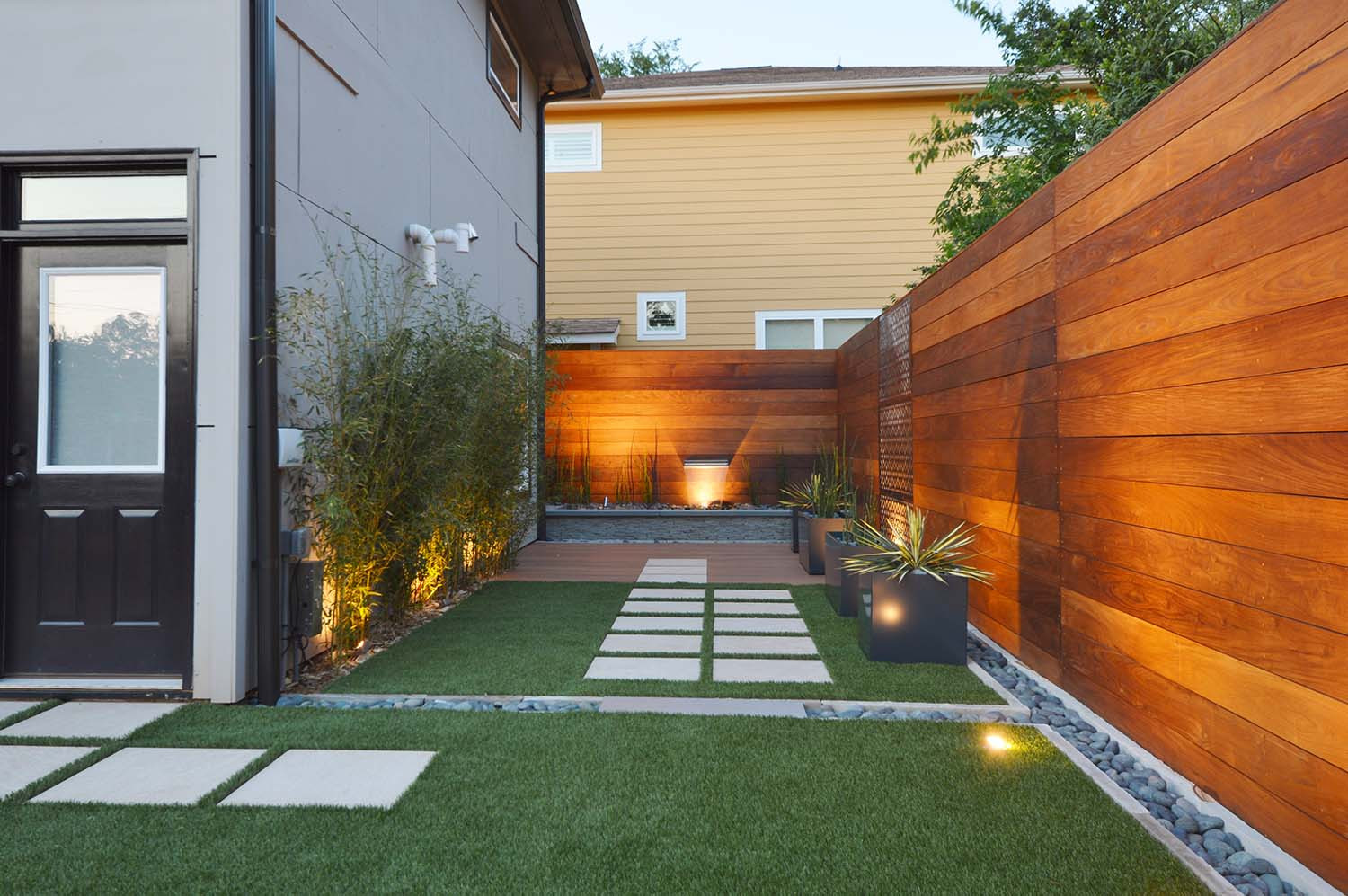 Home Landscape Design
 Sustainable Landscape Design pliments Modern Architecture