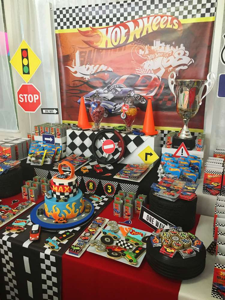 Hot Wheels Birthday Decorations
 Hot Wheels Birthday Party Ideas 8 of 16