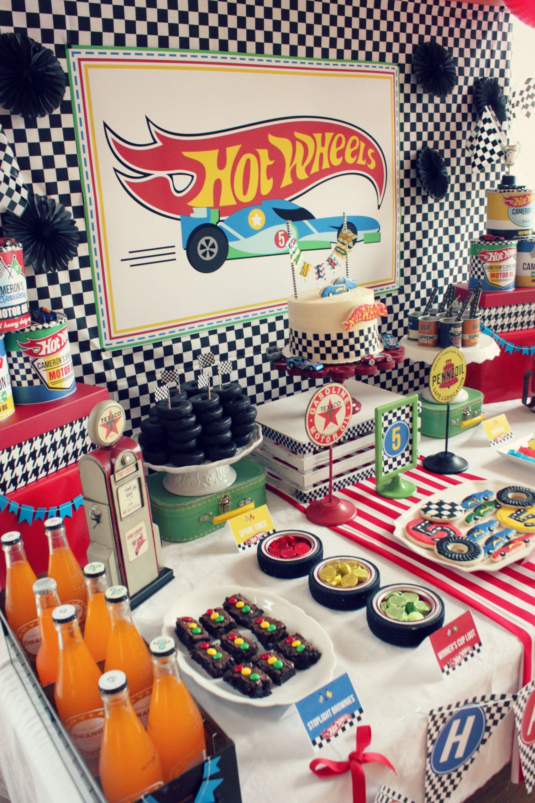 Hot Wheels Birthday Party Ideas
 We Heart Parties Hot Wheels Birthday Party