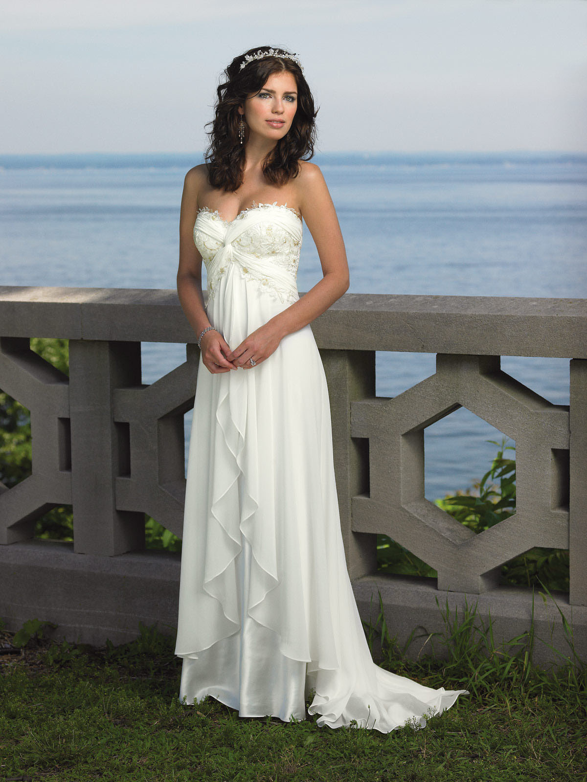 How To Dress For A Beach Wedding
 Top 10 perfect beach wedding dresses of 2014