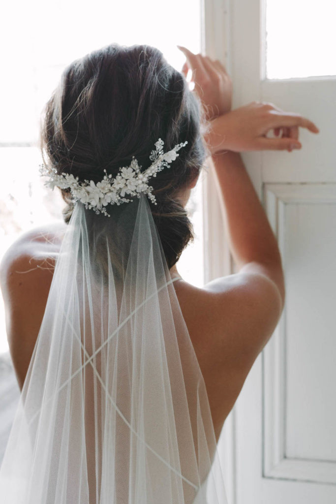 How To Make Wedding Veils And Tiaras
 How to layer wedding veils and headpieces TANIA MARAS