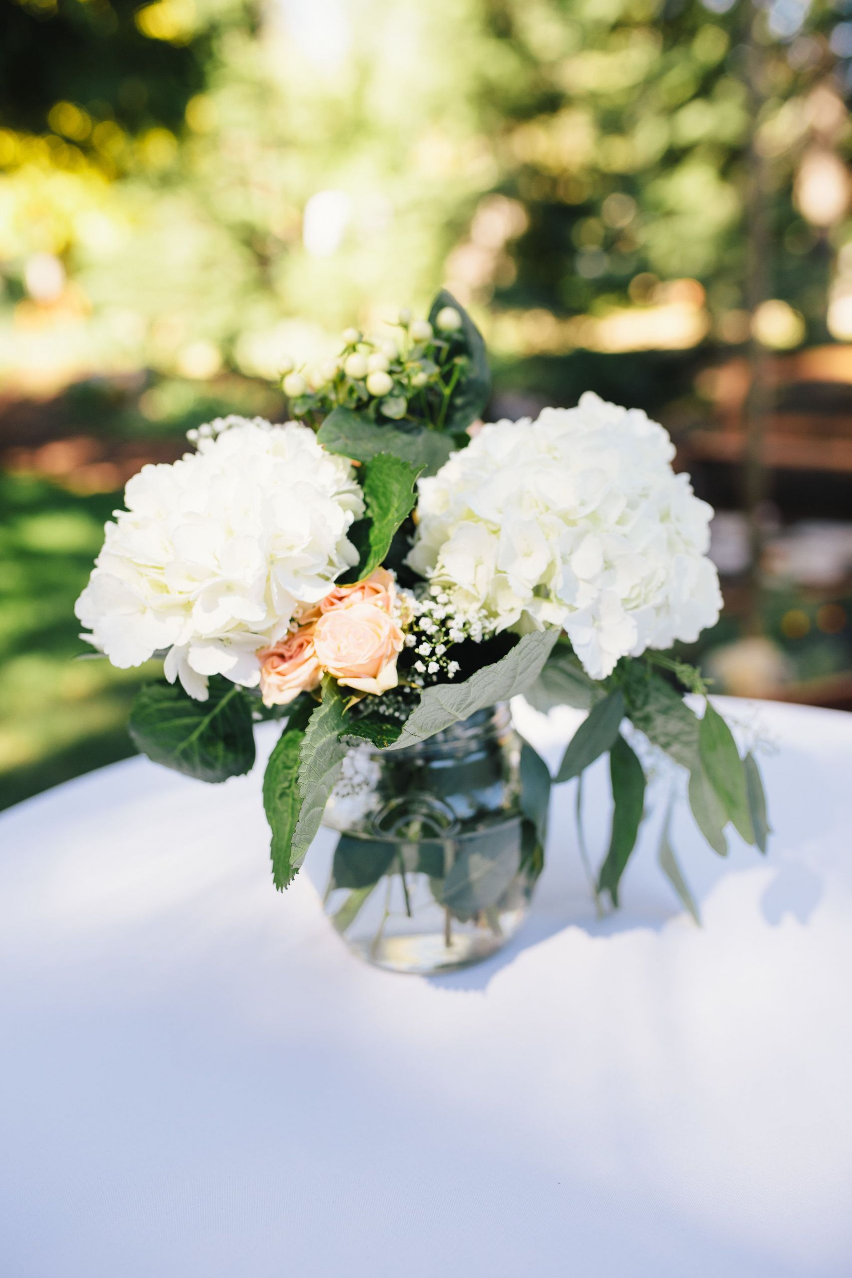 How To Save On Wedding Flowers
 Learn How to Save on Wedding Flowers with These 15