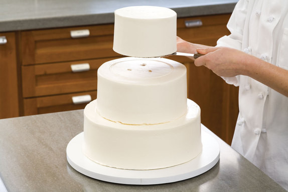 How To Stack A Wedding Cake
 Aniey z Delight Secrets to Making a Wedding Cake