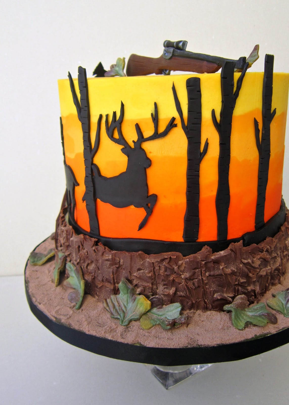 Hunting Birthday Cakes
 Delectable Cakes Deer Hunting Birthday Cake