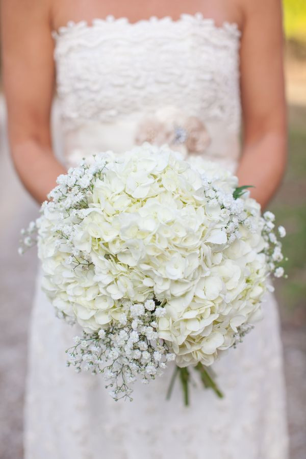 Hydrangea Wedding Flowers
 20 Classic Hydrangea Wedding Bouquets