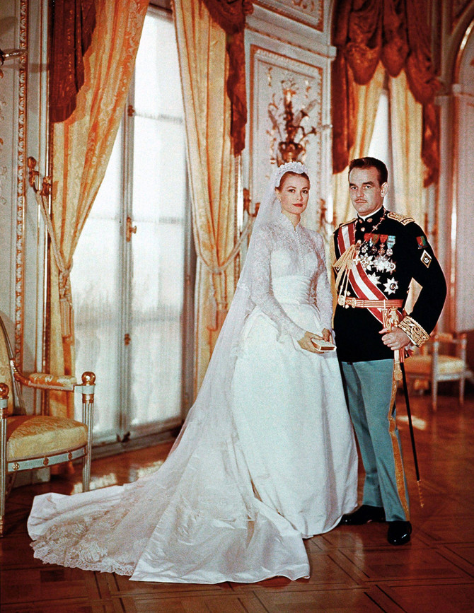 Iconic Wedding Dresses
 The 10 Most Iconic Wedding Dresses All time