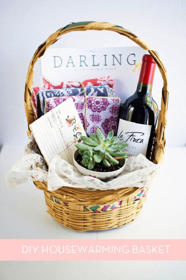 Ideas For Wine Gift Baskets
 40 Awesome DIY Wine Gift Basket Ideas MakeItHandy DIY