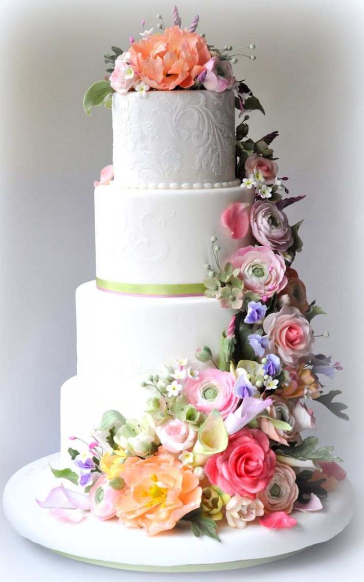 Images Wedding Cakes
 25 Delightful Wedding Cakes with Cascading Florals