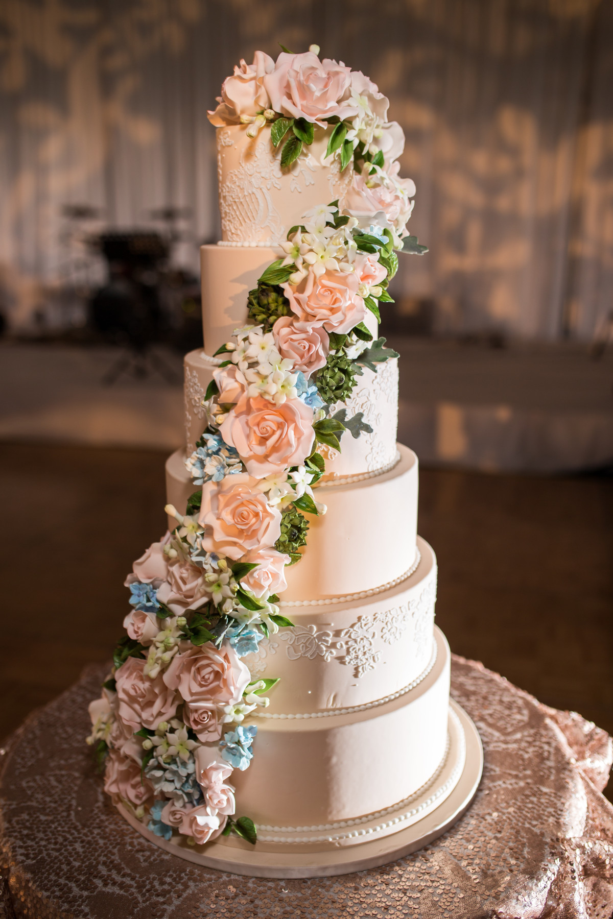 Images Wedding Cakes
 Custom Cake Spotlight Cascading Sugar Floral Wedding Cake