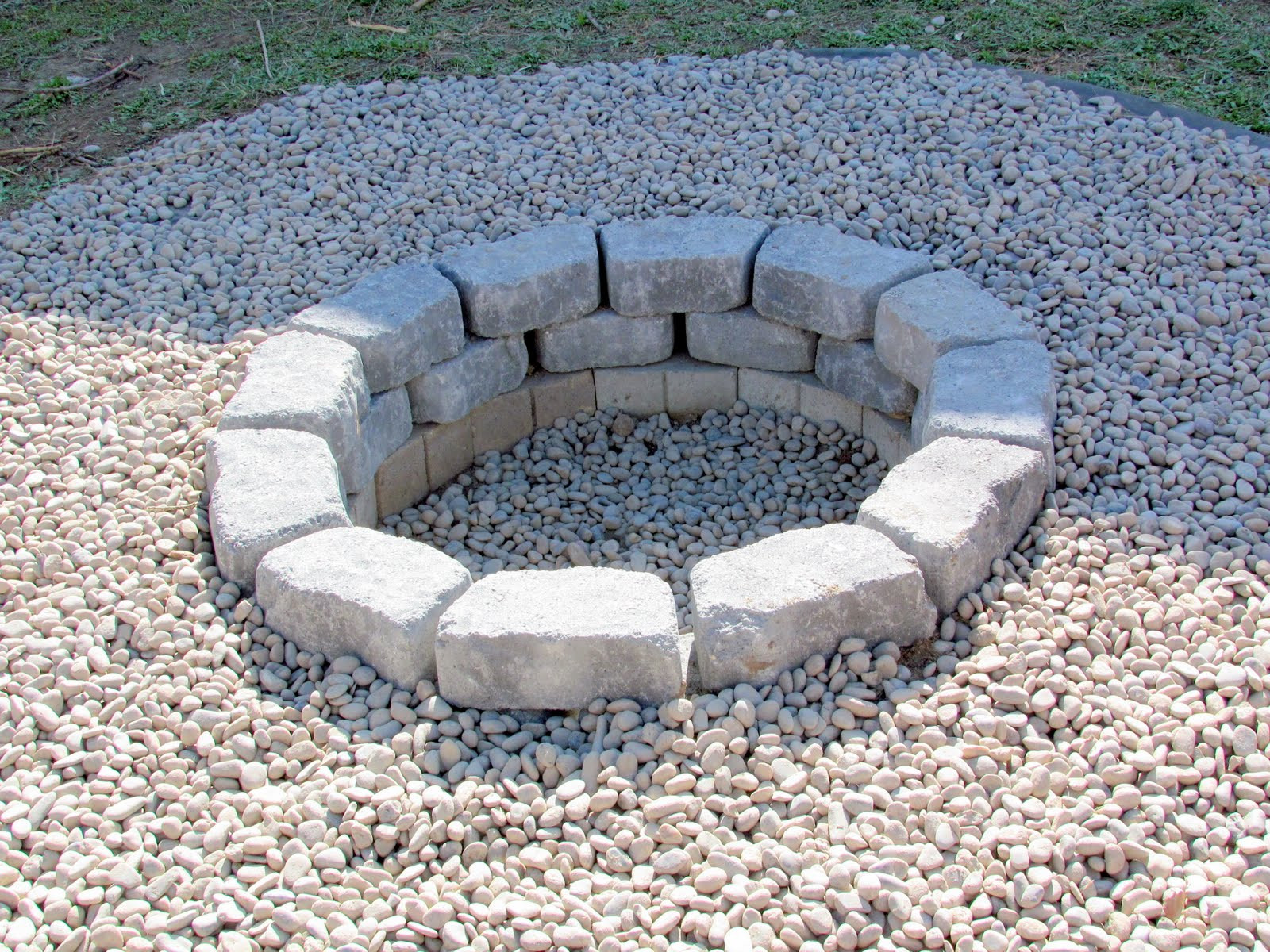 In Ground Firepit
 Review In Ground Stone Fire Pit