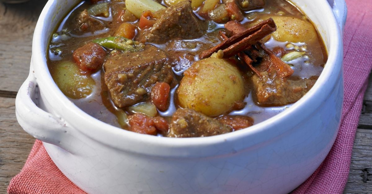 Indian Lamb Stew
 Indian Style Lamb Stew with Potatoes recipe