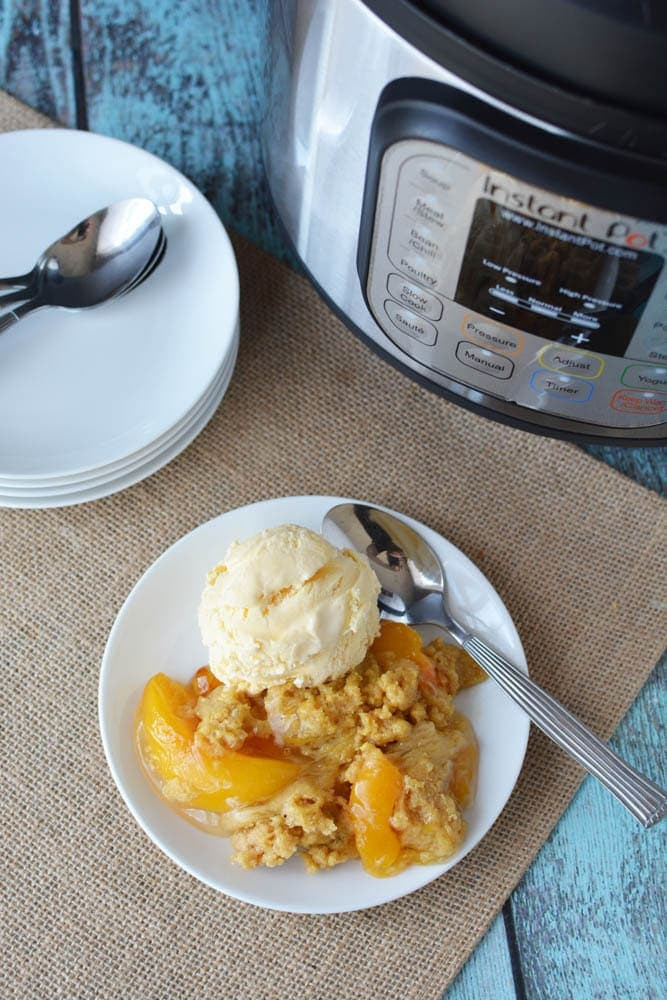 Instant Pot Peach Cobbler
 Easy Instant Pot Peach Cobbler Recipe With ly 4 Ingre nts