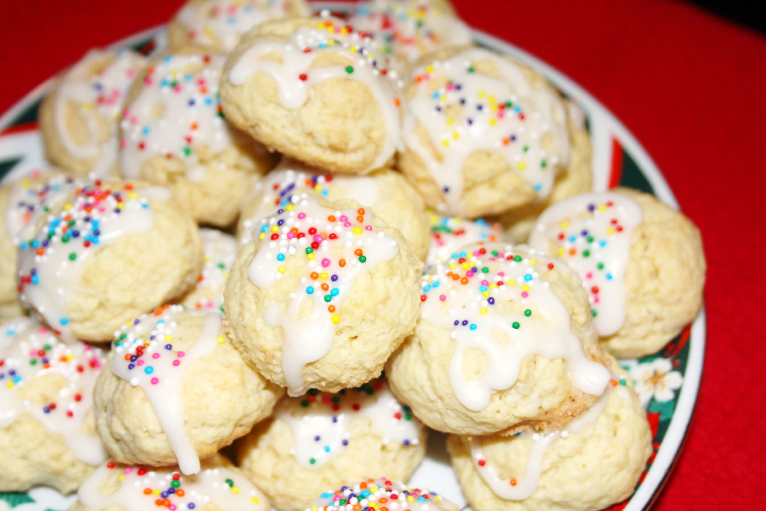 Italian Anise Christmas Cookies
 Our Favorite Milk Cookie Pairings for Christmas