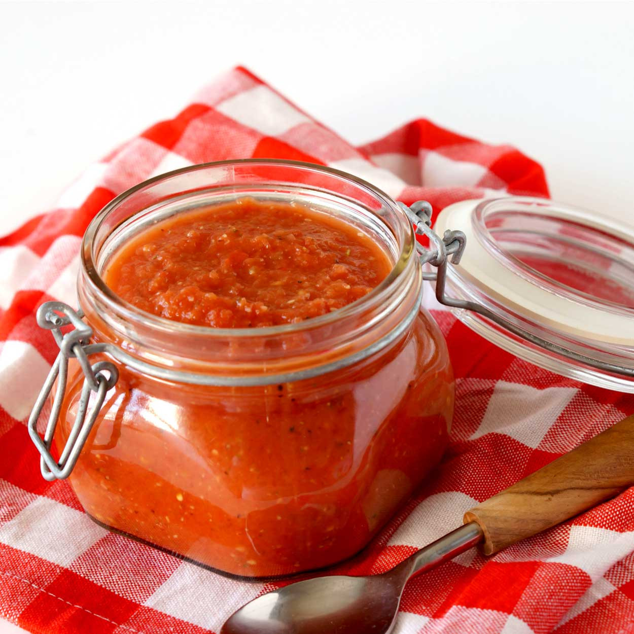 Italian Pizza Sauce Recipe
 Copycat Pizzeria Pizza Sauce Recipe • Food Folks and Fun