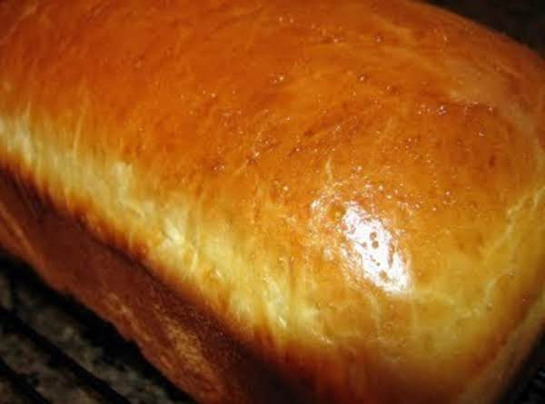 Italian Sweet Bread Loaf
 Italian Anise Easter Bread