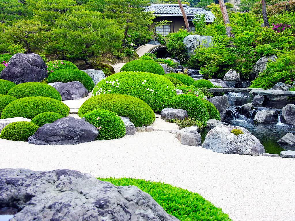 Japanese Landscape Design
 Japanese Landscape For Beauty And Serenity