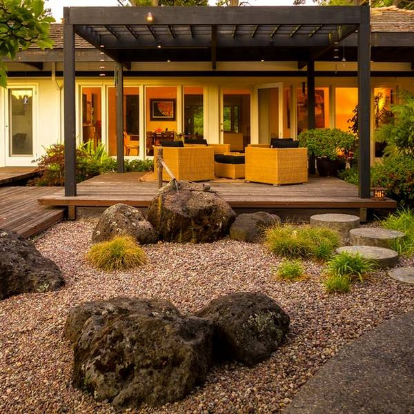 Japanese Style Backyard
 Japanese garden design in the patio – an oasis of harmony