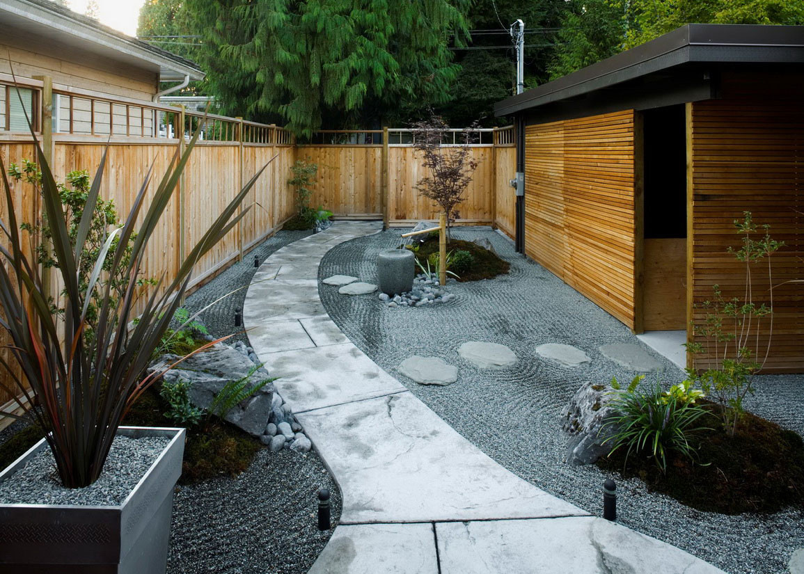 Japanese Style Backyard
 Small Japanese Garden for Green and Refreshing Exhibition