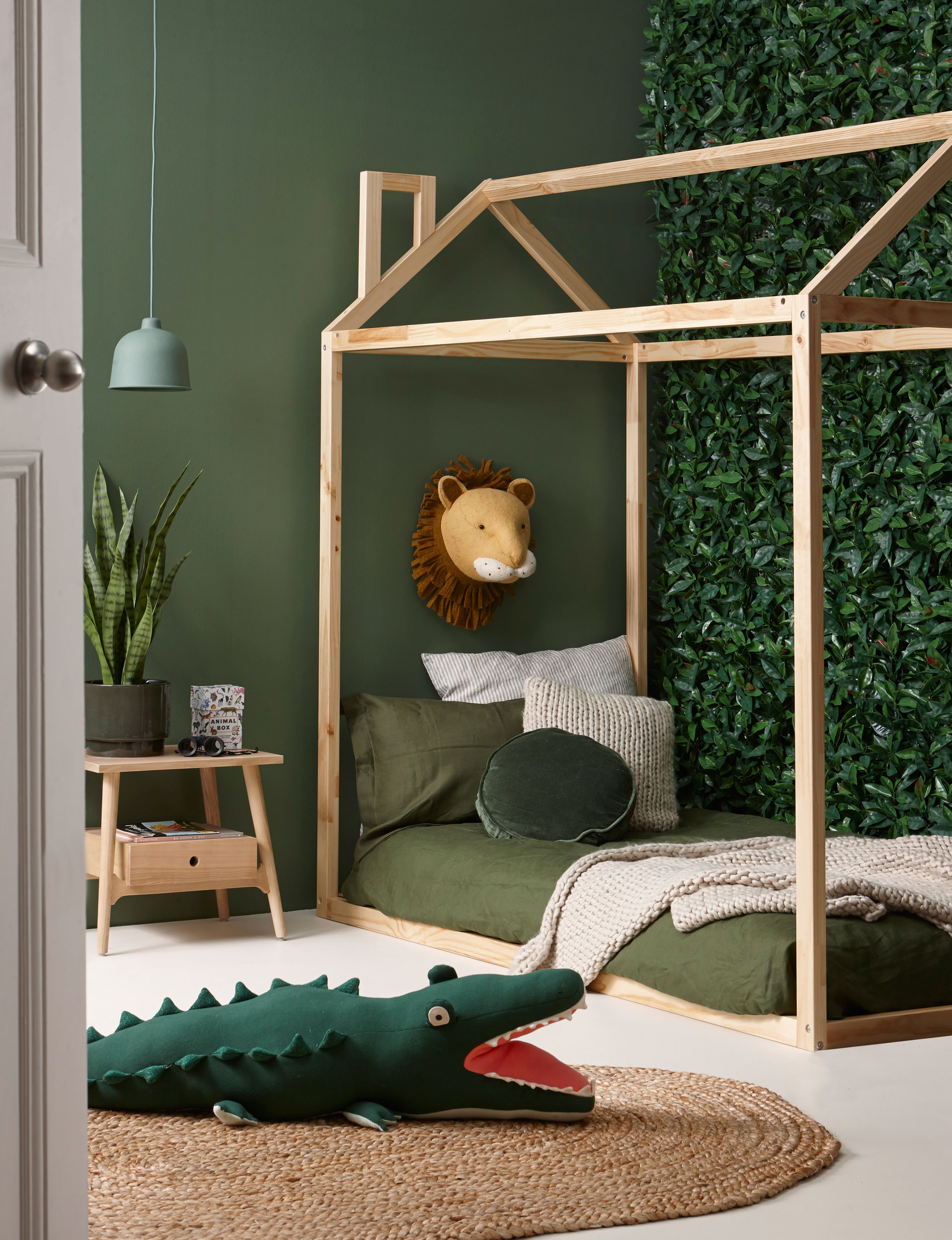 Jungle Theme Kids Room
 How to create a jungle theme in your child s bedroom