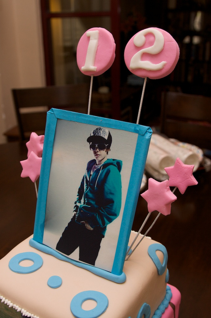 Justin Bieber Birthday Cake
 The Ultimate Justin Bieber Birthday Cake