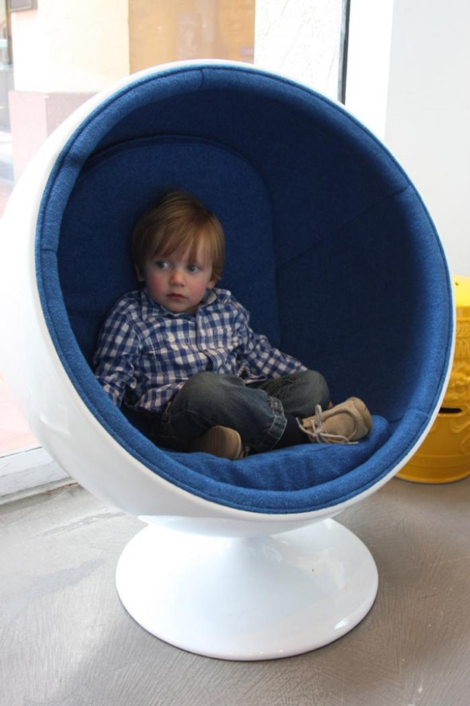 Kids Ball Chair
 Kids Ball Chair