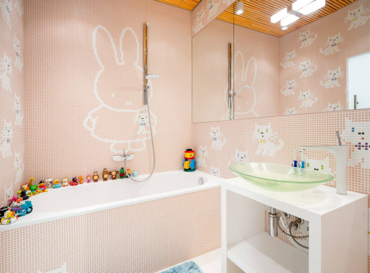 Kids Bathroom Art
 12 Tips for The Best Kids Bathroom Decor