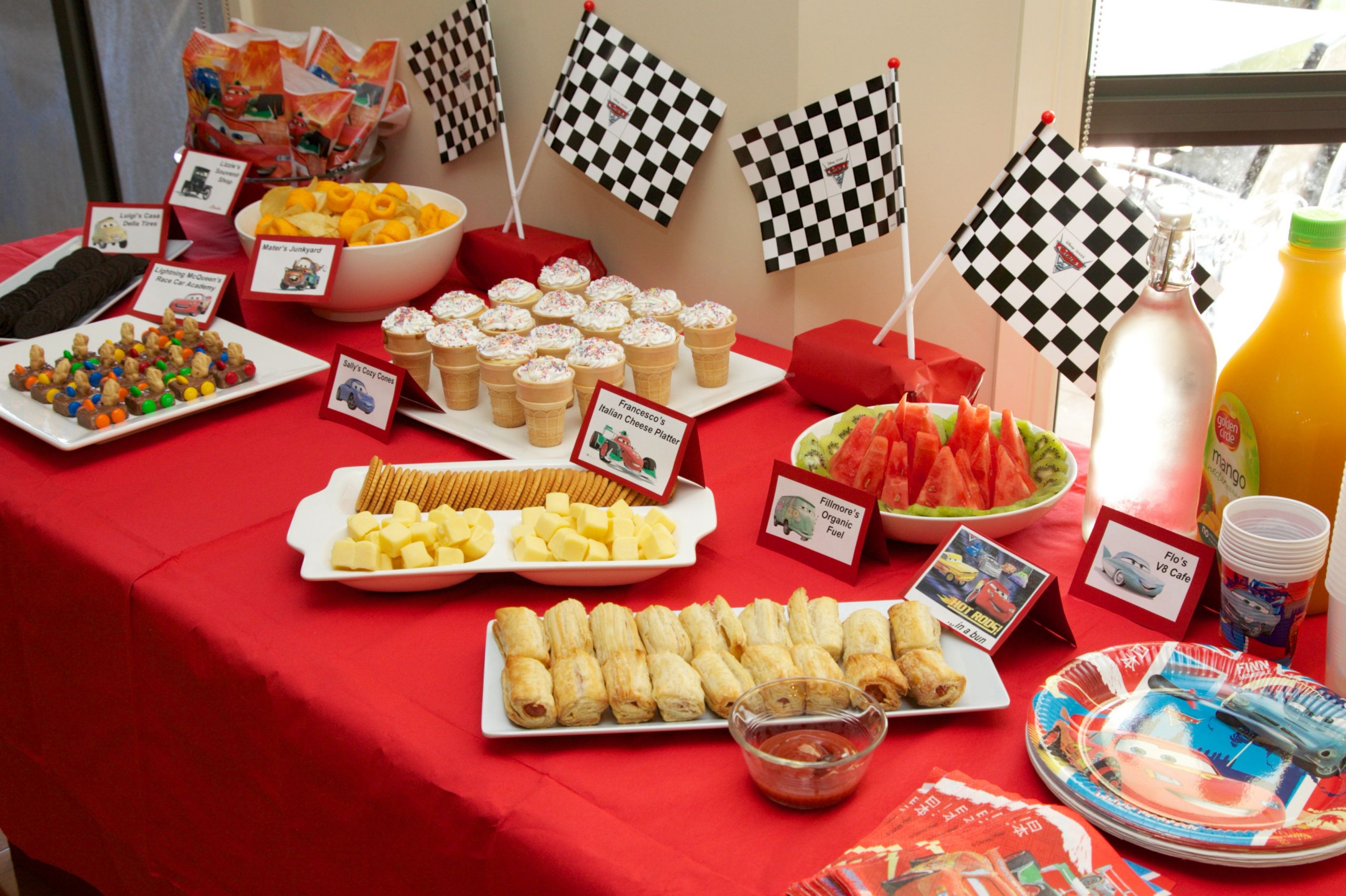 Kids Birthday Party Food Ideas Budget
 How to throw a BIG kids birthday party on a small bud