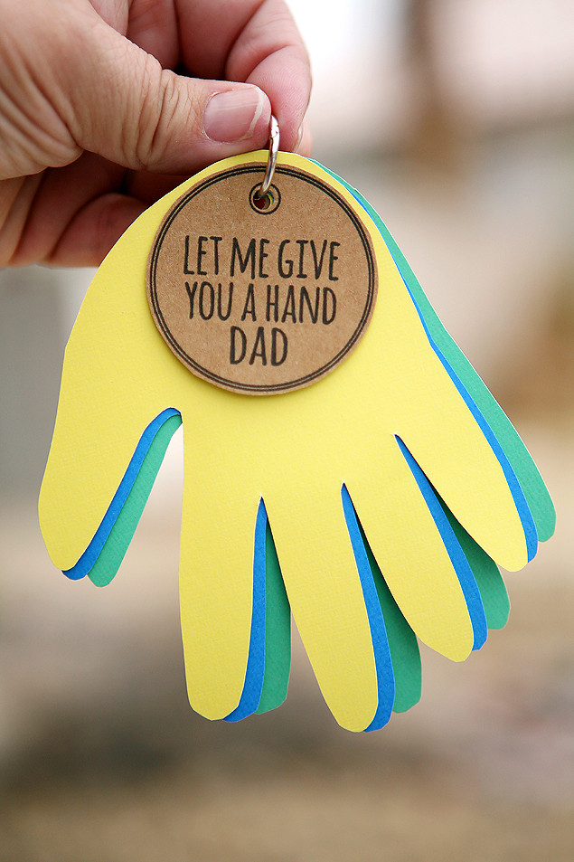 Kids Crafts For Daddy
 Let Me Give You A Hand Dad Eighteen25