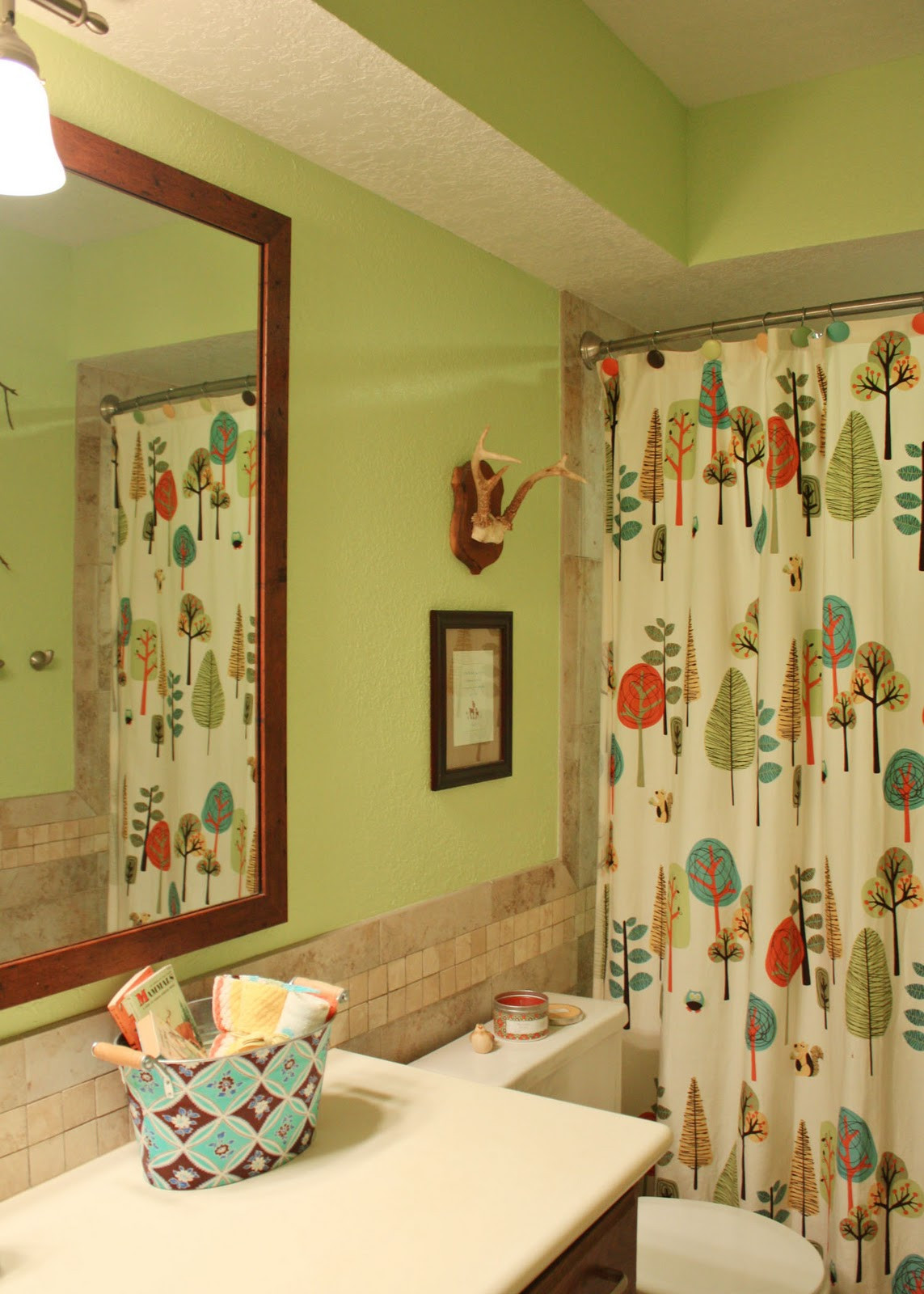 Kids Guest Bathroom Ideas
 amy j delightful blog HOME SWEET HOME TOUR Guest kids