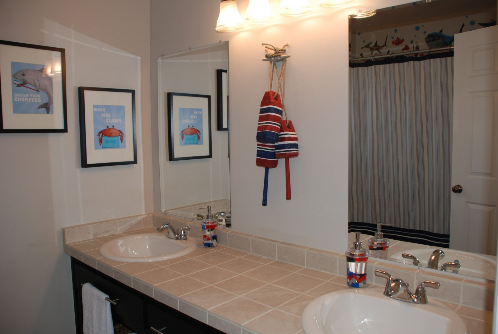 Kids Nautical Bathroom
 85 Ideas about Nautical Bathroom Decor TheyDesign