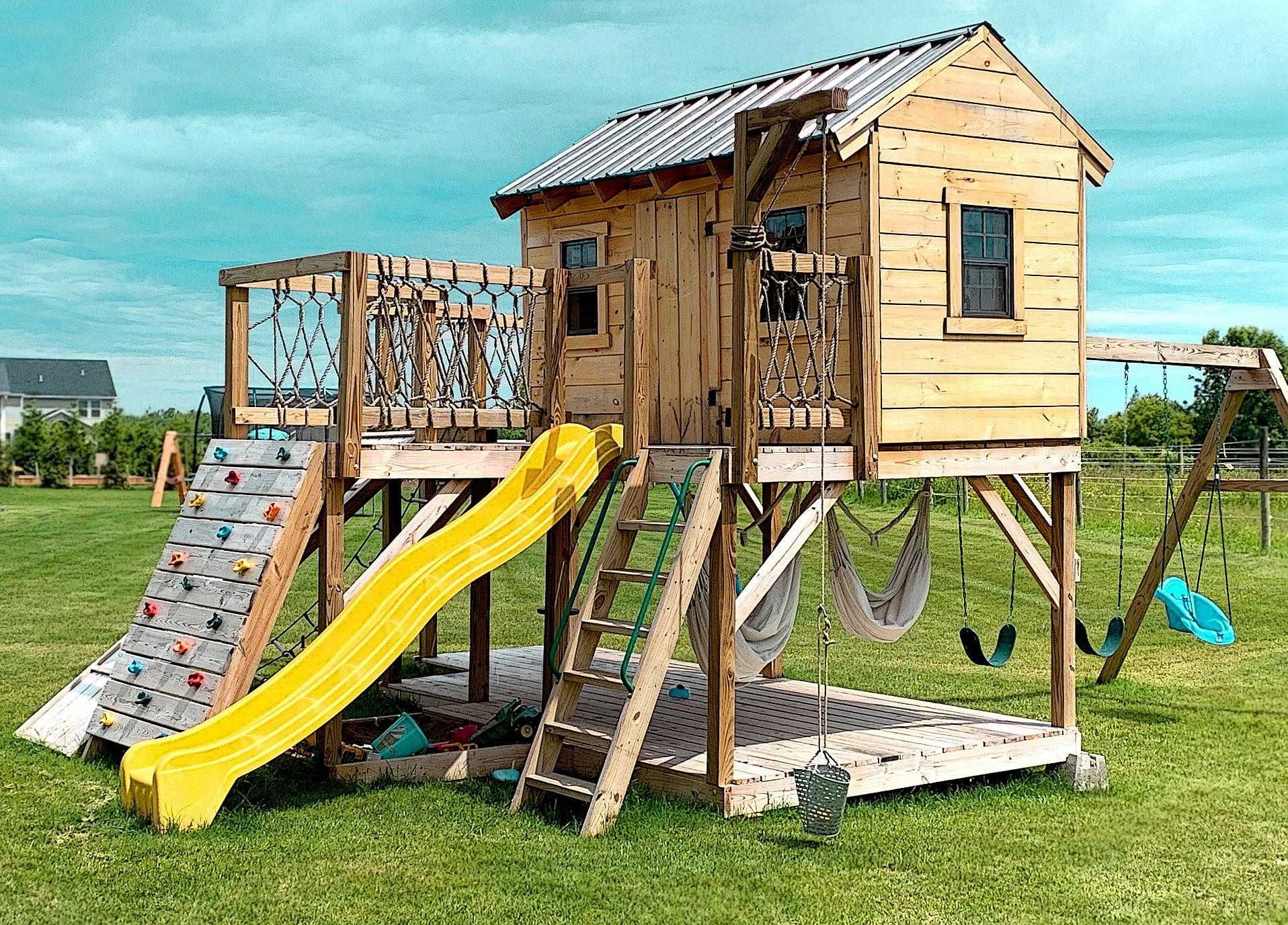 Kids Playhouse Swing Set
 Playground Playhouse Plans for Kids