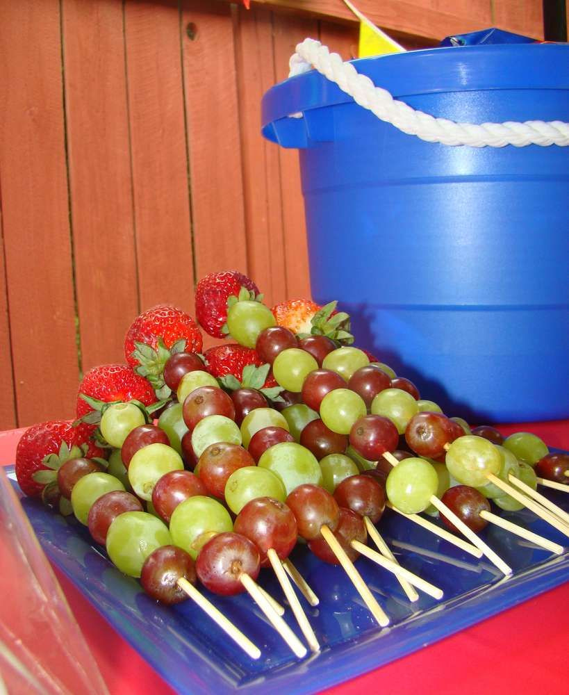 Kids Pool Party Food
 Pool Party Birthday Party Ideas 5 of 34