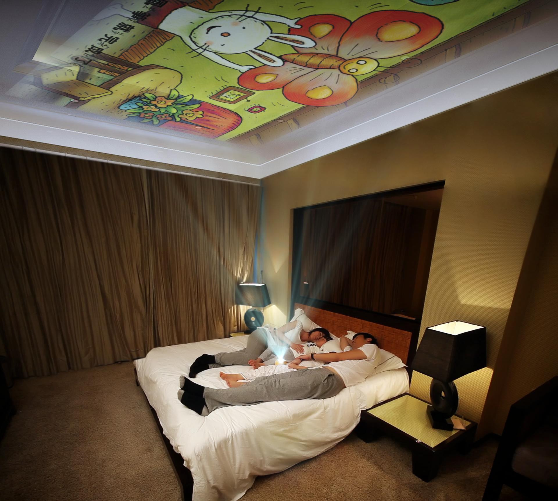 Kids Room Projector
 Love Beam Mini Story Projector