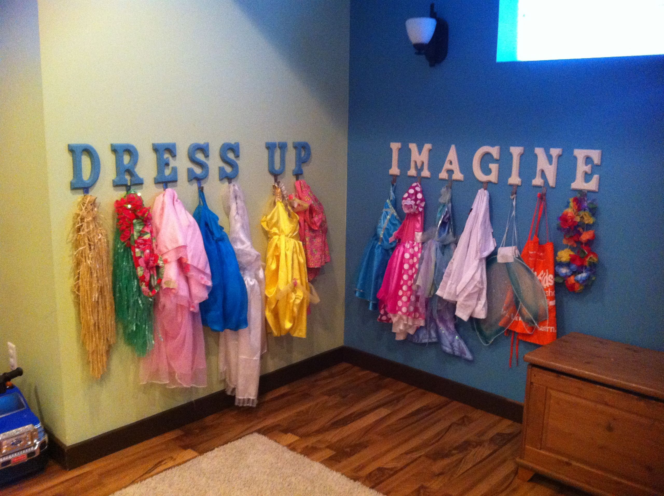 Kids Room Store
 5 Smart and Creative Playroom Ideas on a Bud for the